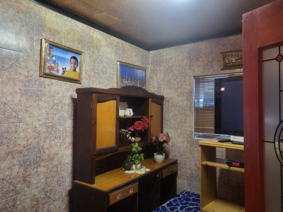 3 Bedroom Property for Sale in Charlesville Western Cape